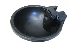 Пластмассовая поилка 